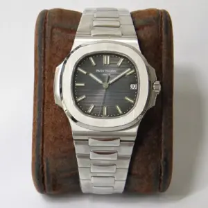 Replica Patek Philippe Nautilus 5711/1R - Blue Dial 1:1 Superclone